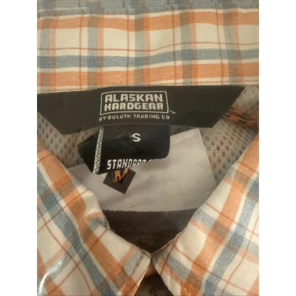 Duluth Trading Co Men's Small Short Sleeve Plaid‎ Button Down Shirt Standard Fit